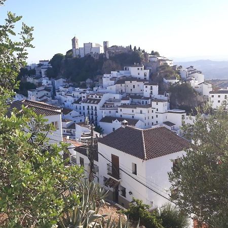 Beautiful Apartment In Duquesa Suites And Gardens Castillo de Sabinillas Екстер'єр фото