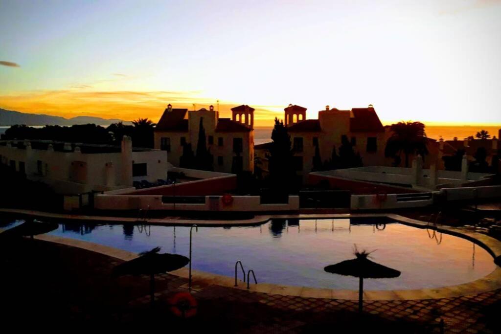Beautiful Apartment In Duquesa Suites And Gardens Castillo de Sabinillas Екстер'єр фото