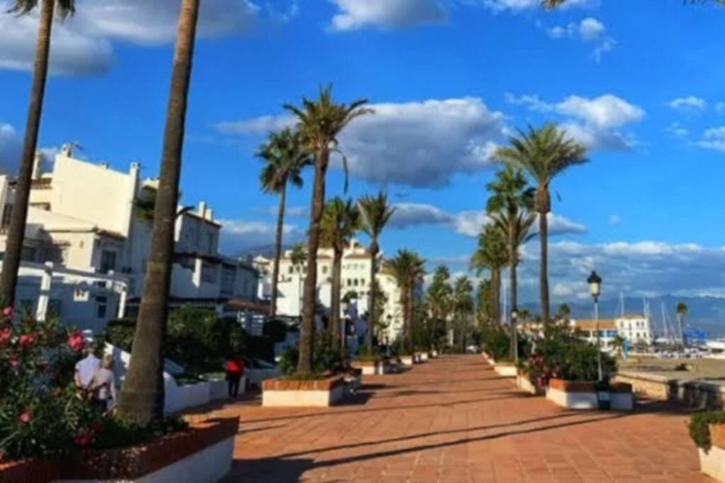 Beautiful Apartment In Duquesa Suites And Gardens Castillo de Sabinillas Екстер'єр фото