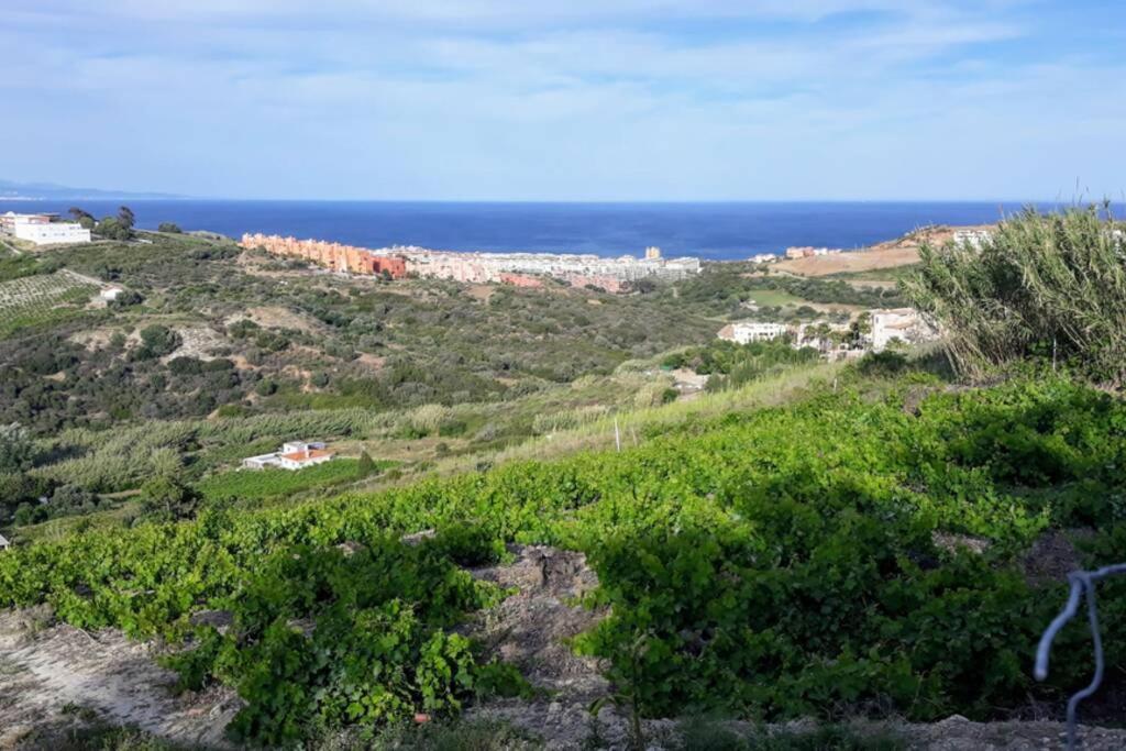 Beautiful Apartment In Duquesa Suites And Gardens Castillo de Sabinillas Екстер'єр фото